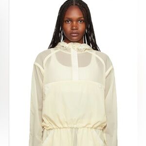 Outdoor Voices Off-White Wind-Resistant Jacket - NWOT Size Small